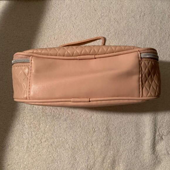 Two small pink makeup bags by Lancome - Picture 5 of 7